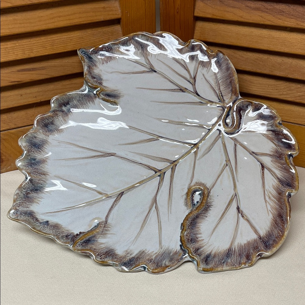 Pier 1 Hand-Painted Stoneware Plate